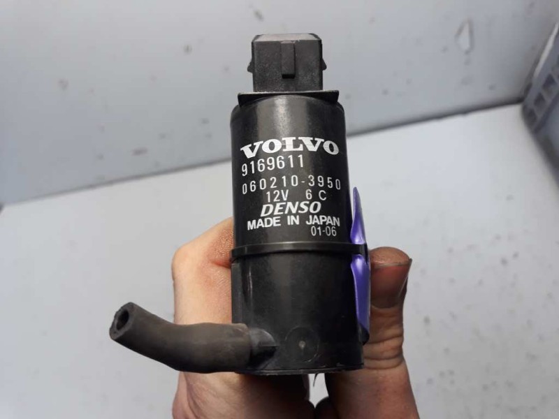 Recambio de bomba limpia para volvo s80 berlina 2.4 cat referencia OEM IAM 9169611  