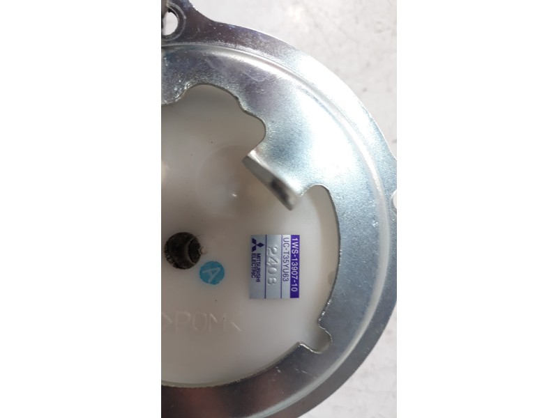 Recambio de bomba combustible para yamaha yzf-r6 referencia OEM IAM 1WS139071000  