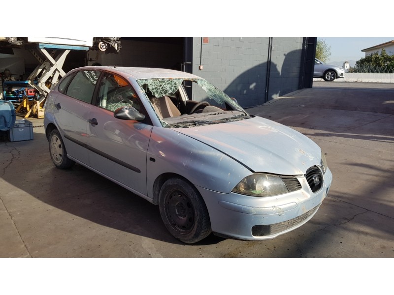 seat ibiza (6l1) del año 2004