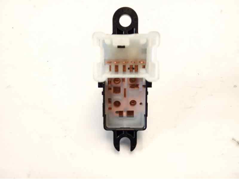 Recambio de mando elevalunas trasero derecho para nissan x-trail (t32) tekna referencia OEM IAM 254114CE0A  