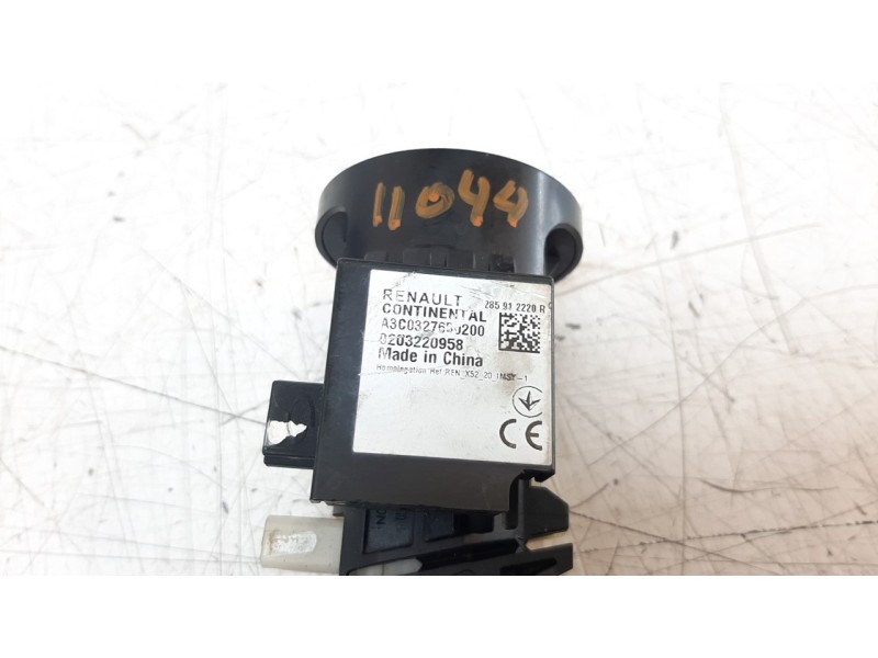 Recambio de conmutador de arranque para dacia sandero 0.9 tce cat referencia OEM IAM 487008966R  