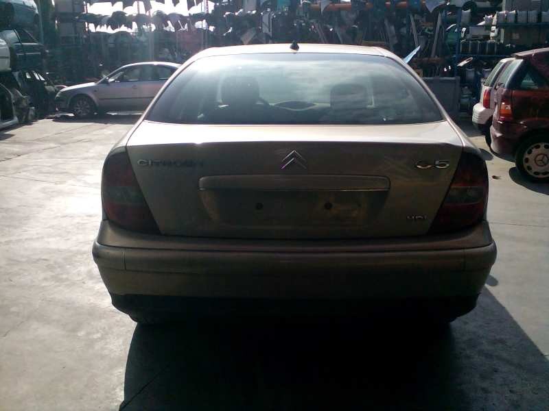 citroen c5 berlina del año 2004