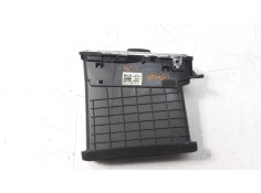 Recambio de rejilla aireadora para kia cee´d 1.4 crdi cat referencia OEM IAM 97410A2000   2