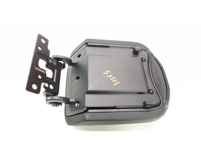 Recambio de apoyabrazos central para kia sportage 1.6 gdi cat referencia OEM IAM 84660R2000CR3  