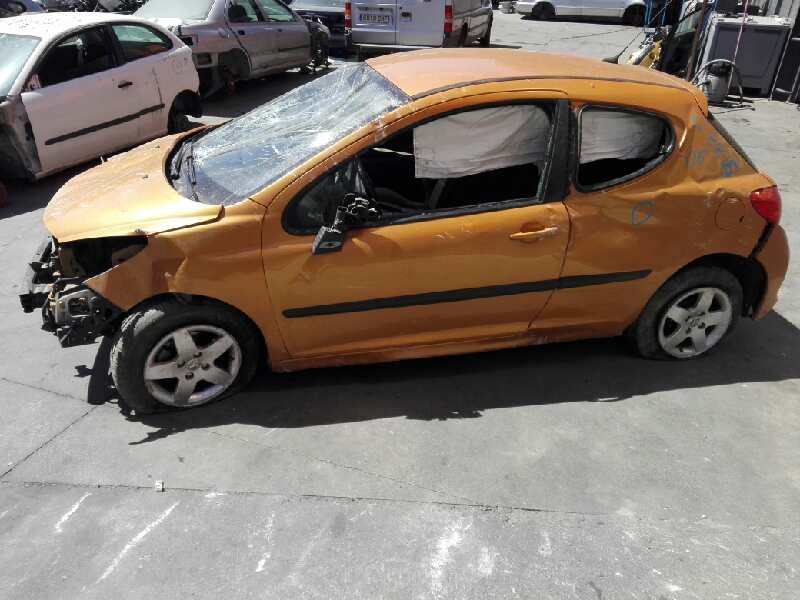 peugeot 207 del año 2006