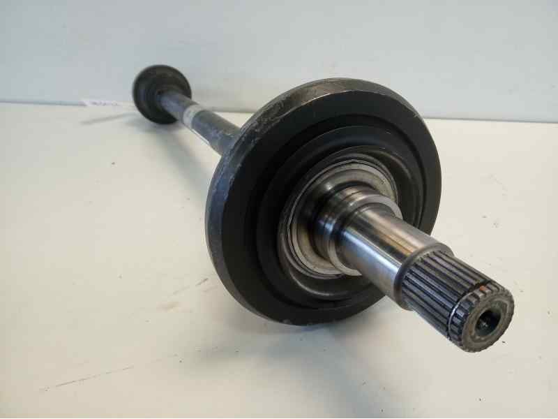 Recambio de transmision trasera izquierda para mercedes-benz clase cla (w117) cla 200 cdi (117.308) referencia OEM IAM A20535076