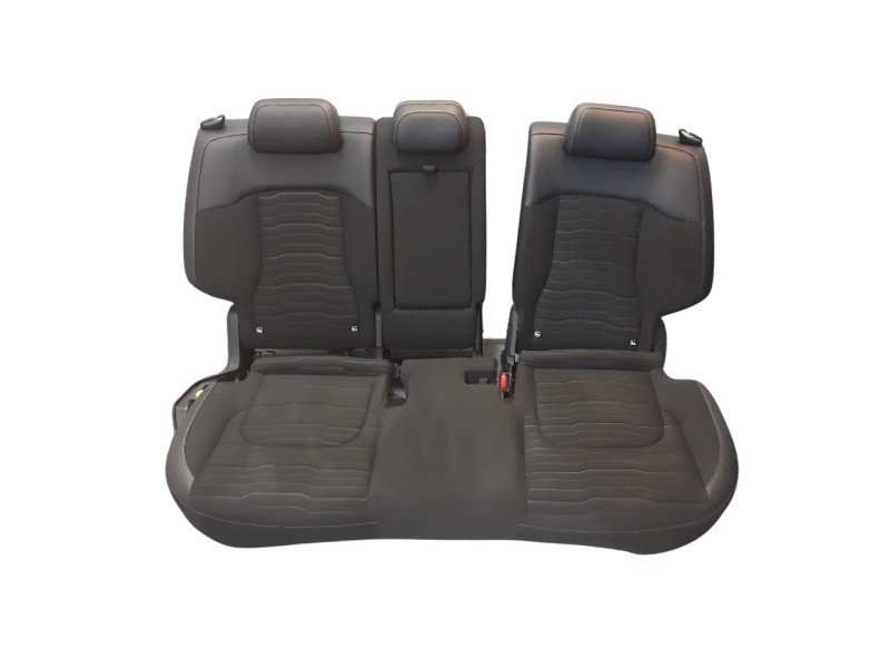Recambio de asientos traseros para kia sportage 1.6 gdi cat referencia OEM IAM 89160R2010F23  