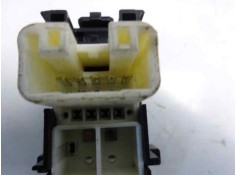 Recambio de mando elevalunas delantero derecho para toyota yaris active hybrid referencia OEM IAM    2