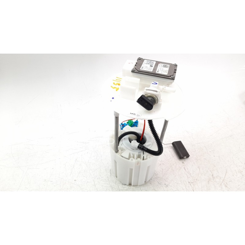 Recambio de bomba combustible para kia sportage 1.6 gdi cat referencia OEM IAM 31110N7000  