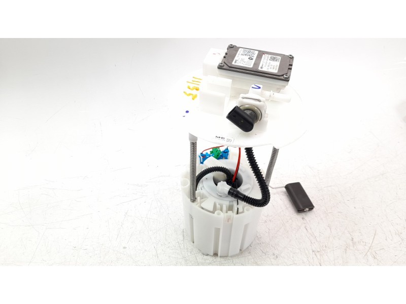 Recambio de bomba combustible para kia sportage 1.6 gdi cat referencia OEM IAM 31110N7000  