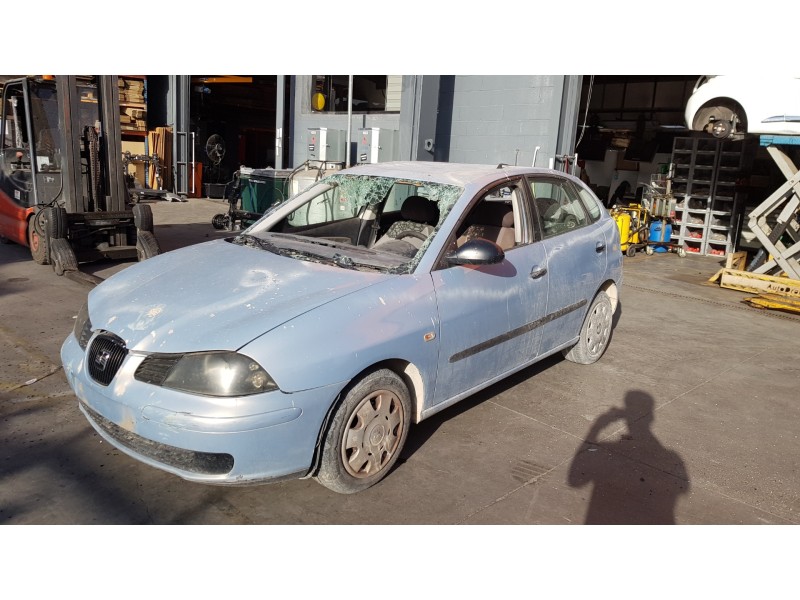 seat ibiza (6l1) del año 2004