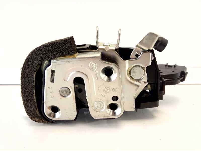 Recambio de cerradura puerta trasera derecha para nissan x-trail (t32) tekna referencia OEM IAM A3N0XJ  