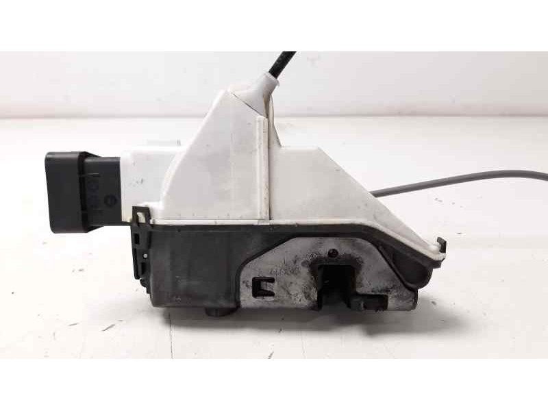 Recambio de cerradura puerta delantera derecha para citroen c4 cactus feel referencia OEM IAM 9801689980  