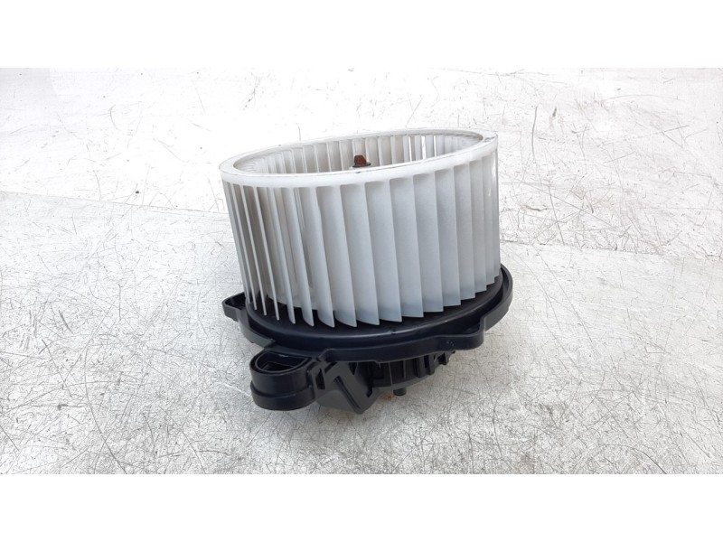 Recambio de ventilador calefaccion para hyundai santa fe 2.2 crdi cat referencia OEM IAM 97113A9010  