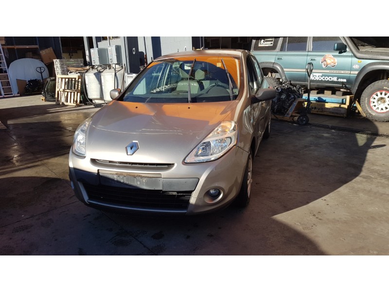 renault clio iii del año 2009
