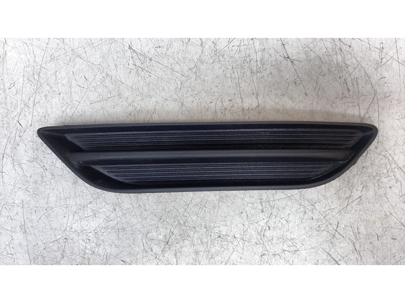 Recambio de molduras traseras para seat ateca (khp) fr referencia OEM IAM 575853793  