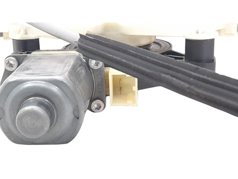 Recambio de elevalunas delantero derecho para porsche macan (typ ) referencia OEM IAM 95B837462  