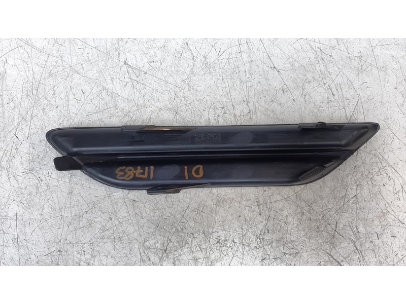 Recambio de molduras traseras para seat ateca (khp) fr referencia OEM IAM 575853793  