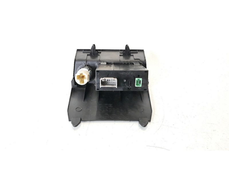 Recambio de modulo electronico para mazda 3 lim. () 2.2 turbodiesel cat referencia OEM IAM BHP1669U0  