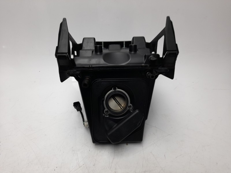 Recambio de caja mariposa para ducati scrambler 1100 scrambler 1100 referencia OEM IAM 5101D211D  