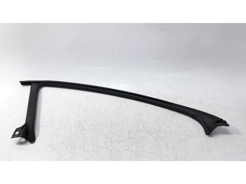 Recambio de gomas contorno puerta para volkswagen cc (358) 2.0 tdi referencia OEM IAM 3C8854544J  