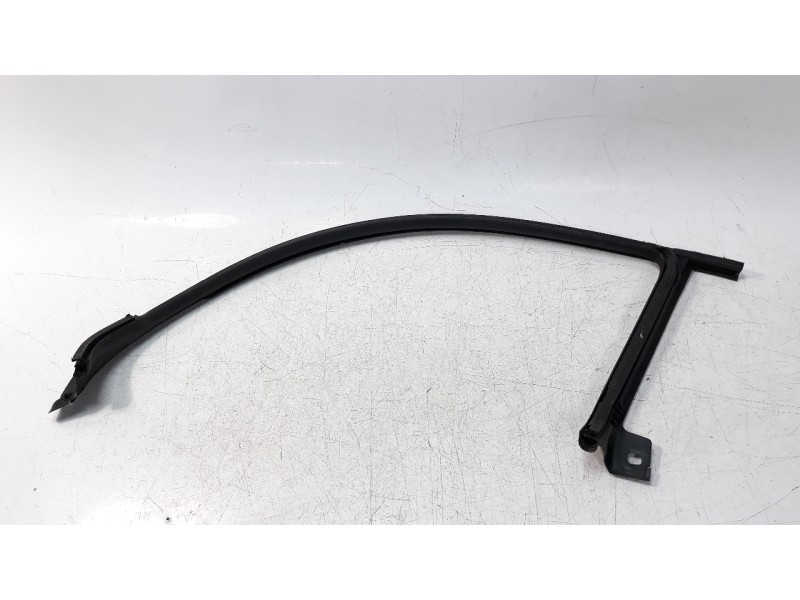 Recambio de gomas contorno puerta para volkswagen cc (358) 2.0 tdi referencia OEM IAM 3C8854544J  