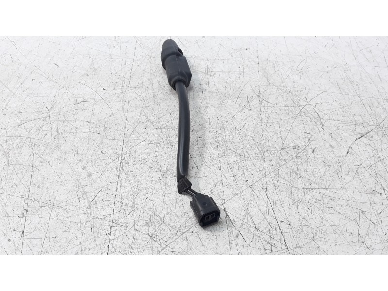 Recambio de sensor para honda cbr 650r referencia OEM IAM 35700MKND51  