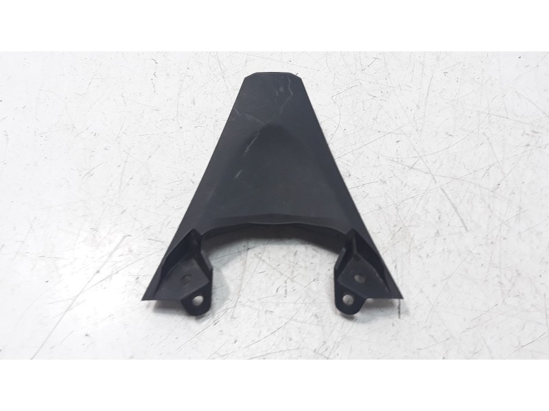 Recambio de molduras traseras para yamaha yzf-r6 referencia OEM IAM BEB2171E  