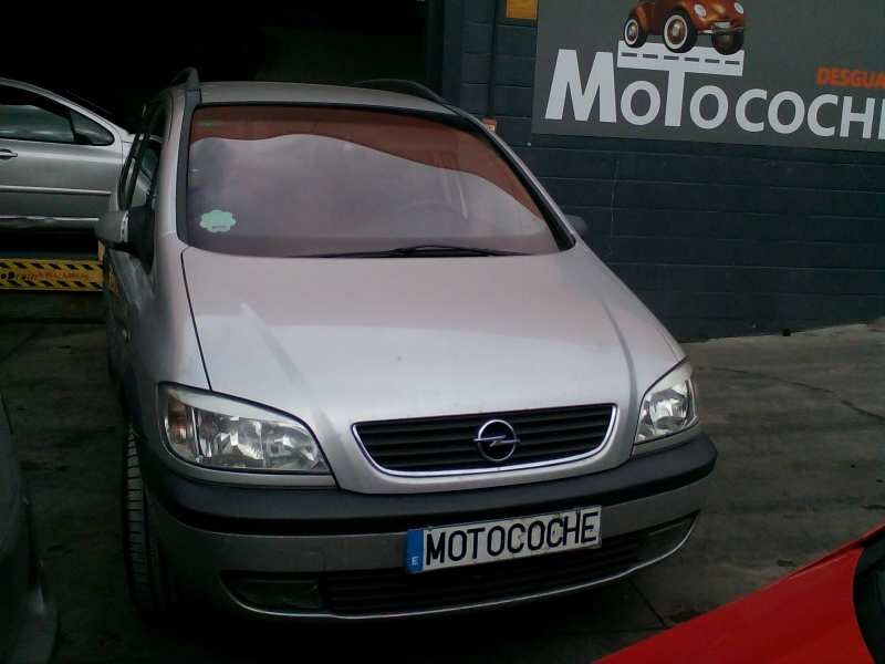 opel zafira a del año 2001