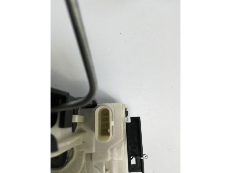 Recambio de cerradura puerta trasera izquierda para mercedes-benz clase cla (w117) cla 200 cdi (117.308) referencia OEM IAM  A09