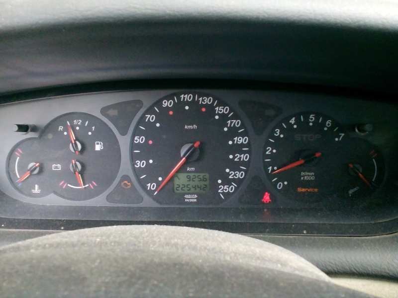 citroen c5 berlina del año 2004