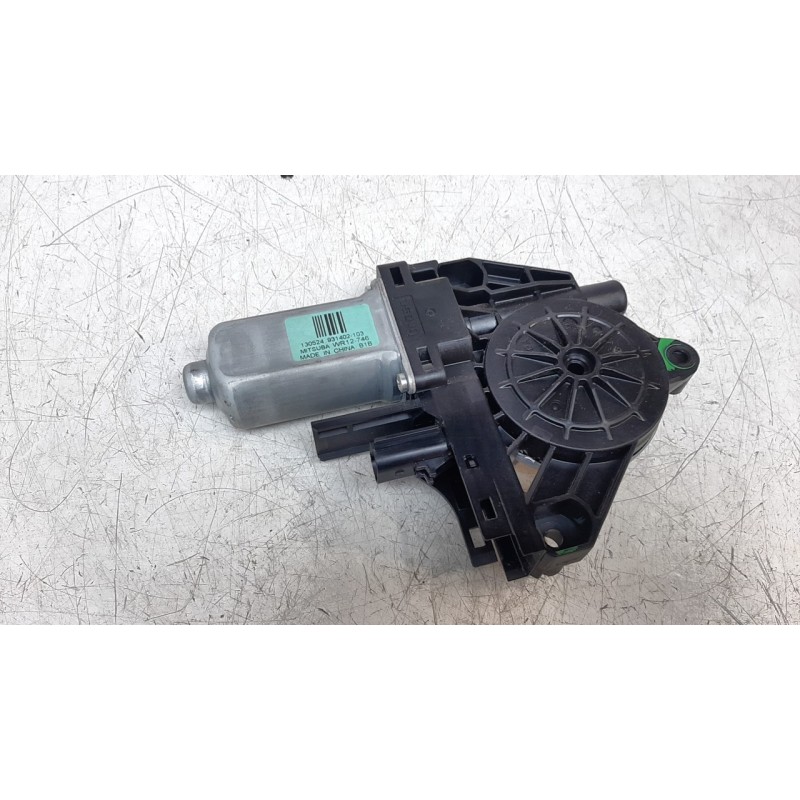 Recambio de motor elevalunas trasero izquierdo para jeep cherokee 2.0 m-jet cat referencia OEM IAM 931402103  
