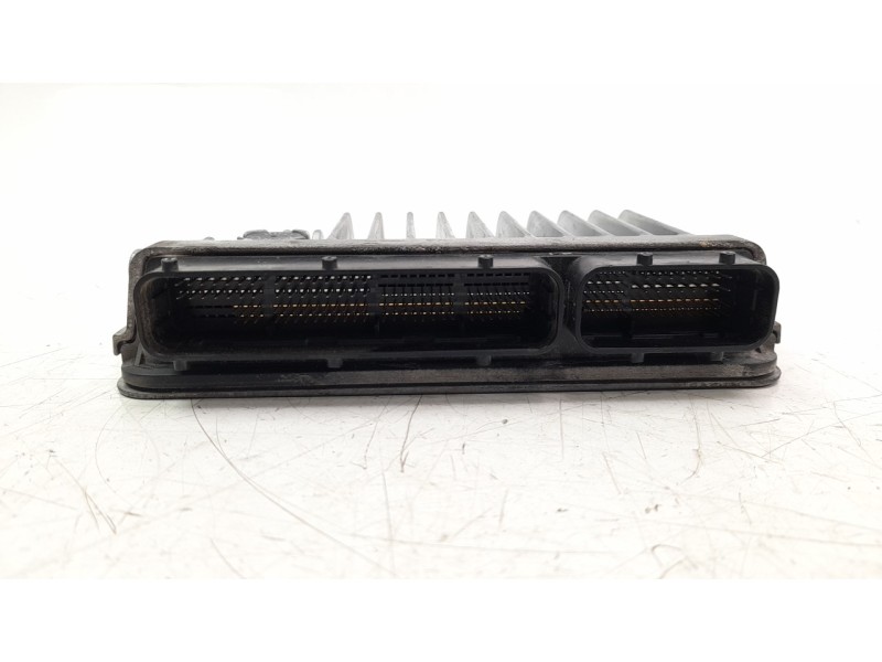 Recambio de centralita motor uce para lexus is 2.5 16v cat (híbrido) referencia OEM IAM 8966153P70 2755006692 