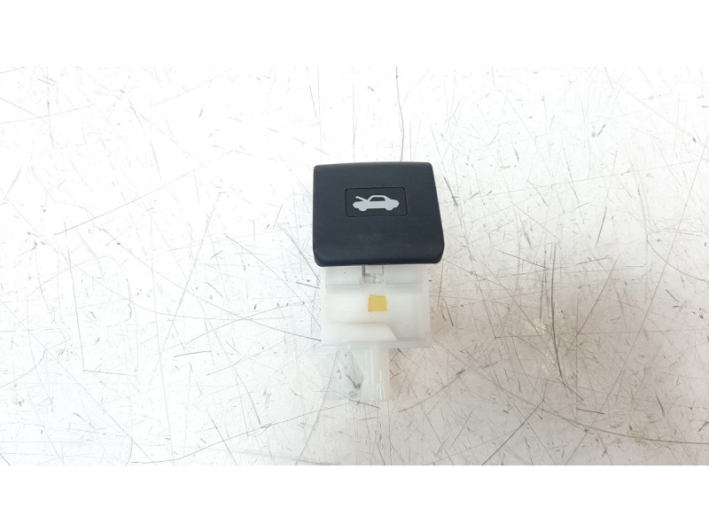 Recambio de cerradura capo para lexus is 2.5 16v cat (híbrido) referencia OEM IAM 5361130070  