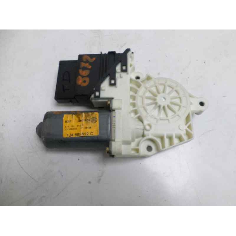 Recambio de motor elevalunas trasero derecho para volkswagen golf iv berlina (1j1) básico referencia OEM IAM 1J4959812C  