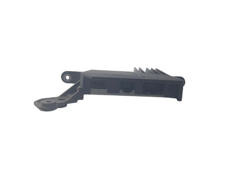 Recambio de amplificador de sonido para volvo v60 familiar 2.0 diesel cat referencia OEM IAM P32264588AA  