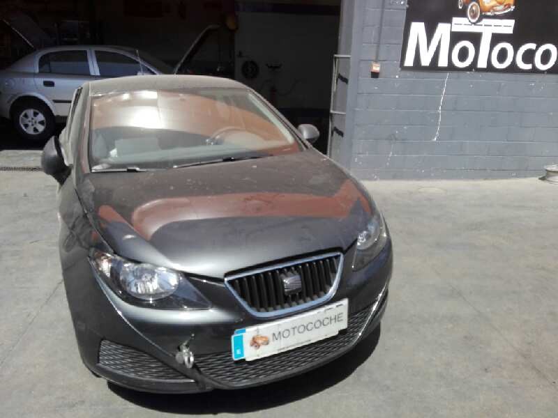 seat ibiza (6j5) del año 2010