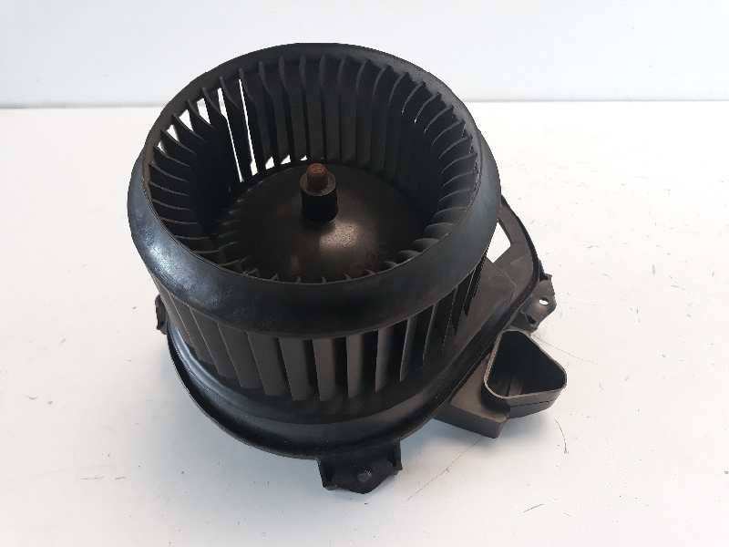 Recambio de ventilador calefaccion para mercedes-benz clase cla (w117) cla 200 cdi (117.308) referencia OEM IAM A2469061601 1163