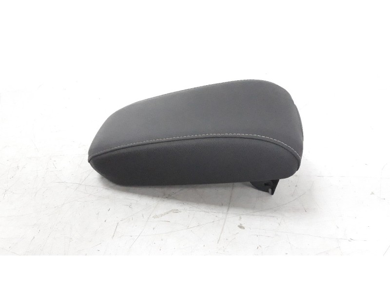 Recambio de apoyabrazos central para opel astra k lim. 5türig 1.6 cdti dpf referencia OEM IAM 39108523  