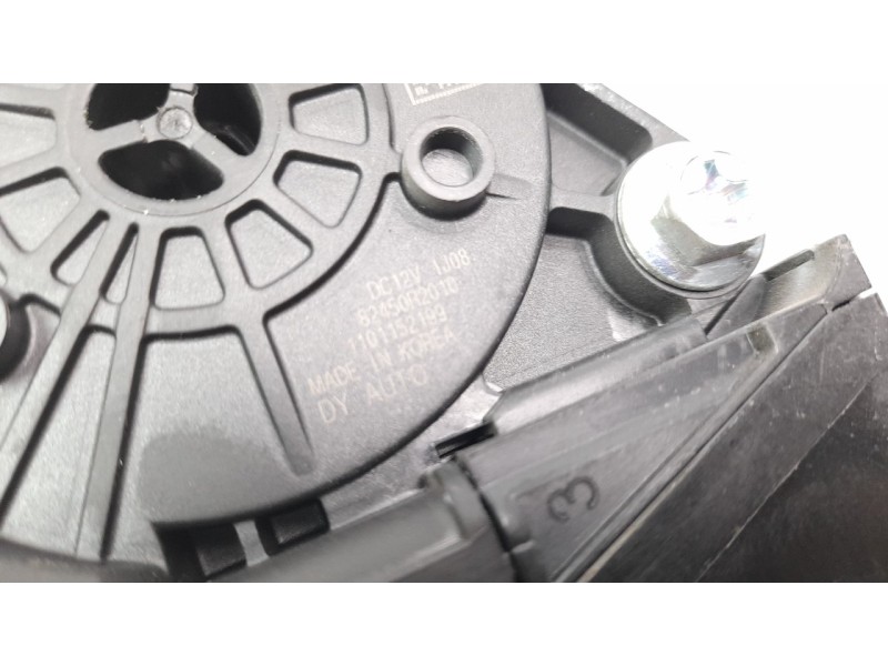 Recambio de elevalunas delantero izquierdo para kia sportage 1.6 gdi cat referencia OEM IAM 82450R2010  