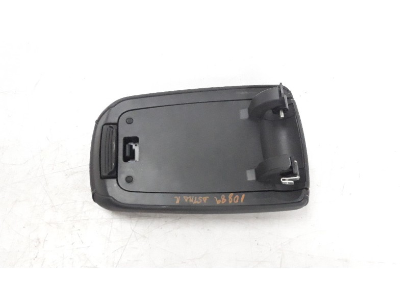 Recambio de apoyabrazos central para opel astra k lim. 5türig 1.6 cdti dpf referencia OEM IAM 39108523  