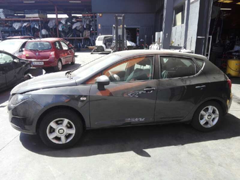 seat ibiza (6j5) del año 2010