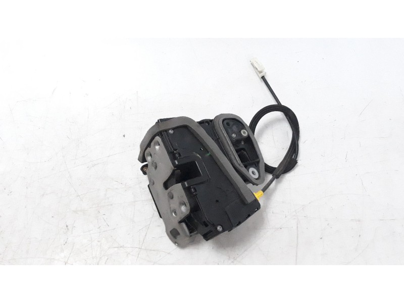 Recambio de cerradura puerta delantera izquierda para opel astra k lim. 5türig 1.6 cdti dpf referencia OEM IAM 13533588  