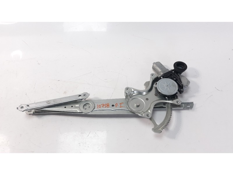 Recambio de elevalunas delantero izquierdo para lexus is 2.5 16v cat (híbrido) referencia OEM IAM 6980253040  