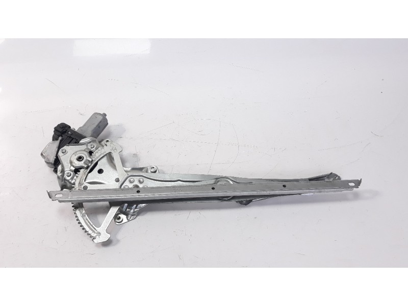 Recambio de elevalunas delantero izquierdo para lexus is 2.5 16v cat (híbrido) referencia OEM IAM 6980253040  