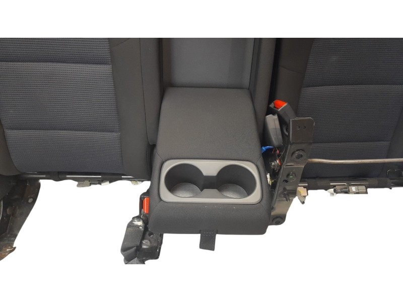 Recambio de asientos traseros para hyundai tucson classic blue referencia OEM IAM 89170D7000T2A  