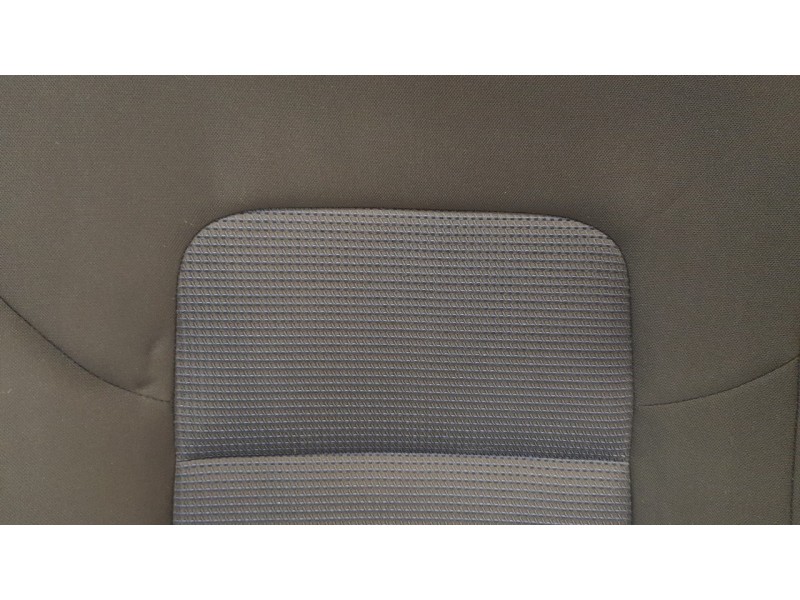 Recambio de asientos traseros para hyundai tucson classic blue referencia OEM IAM 89170D7000T2A  