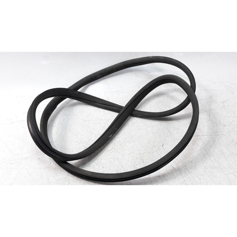 Recambio de gomas contorno puerta para mercedes-benz clase m (w166) ml 350 bluetec (166.004) referencia OEM IAM A1667400178  