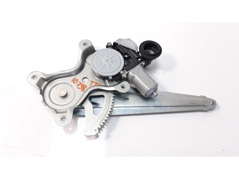 Recambio de elevalunas trasero izquierdo para lexus is 2.5 16v cat (híbrido) referencia OEM IAM 6980333050  