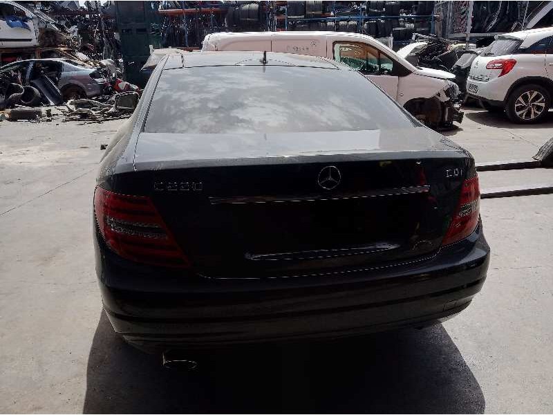 mercedes-benz clase c (w204) coupe del año 2011